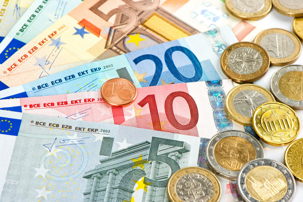 是的,意大利目前的流通货币是欧元
