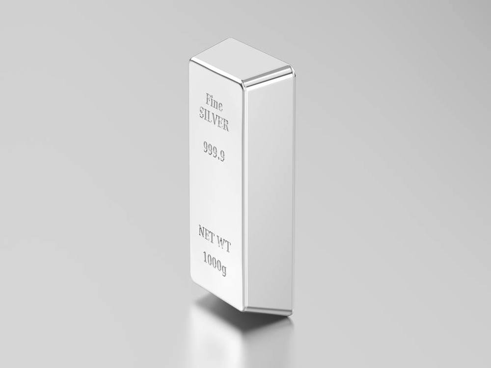 现货铂金客户预付的最低交易保证金为多少？