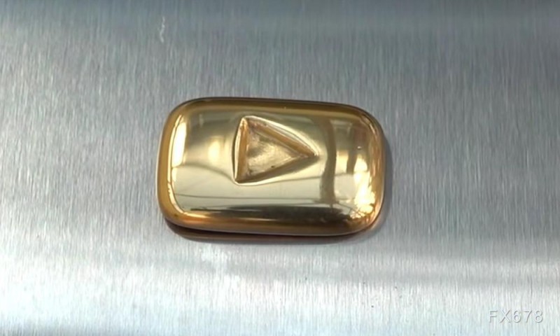 金价上看2000美元,专家称美元走强是重要障碍