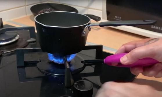 欧洲能源危机愈演愈烈：欧洲天然气一度大涨20% 德国电价突破700欧元大关