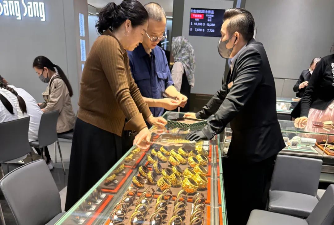 ▲香港某金店 中新经纬 罗琨 摄