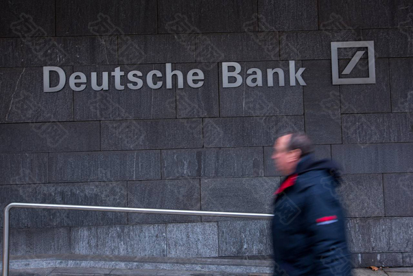 德意志银行推出针对中型基金的外汇服务